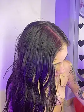 sharlot24's cam snapshot