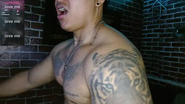 jordan_bigcock_'s cam snapshot