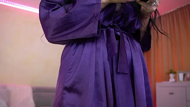 LaylaCruzRose live sex cam