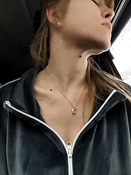 astiSWEET live sex cam