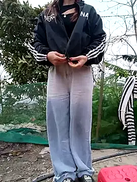 hangnga89 live sex cam