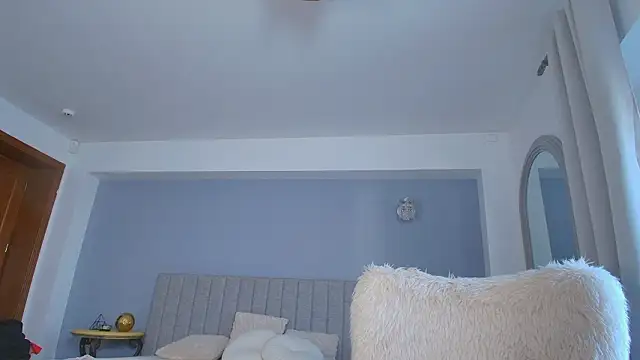 Anna_Lewis live sex cam