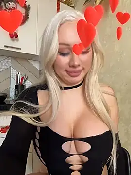 LaraHollywood live sex cam