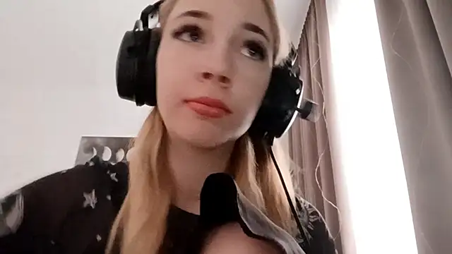 WackyNome's cam snapshot