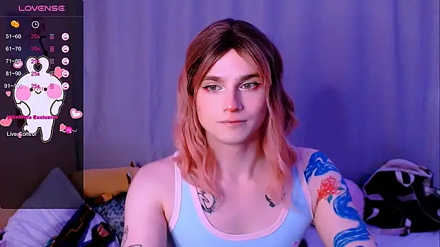 Alice_Hells live sex cam