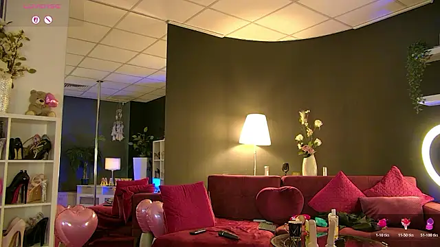 MaddyHeart live sex cam