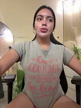 TS-SimplyTheBest live sex cam