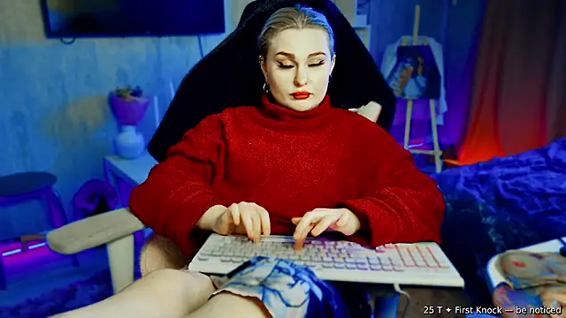 Wounded_Goddess_ live sex cam