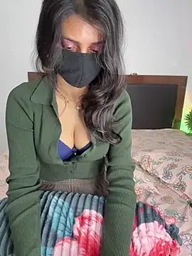 KavyaCurves's cam snapshot