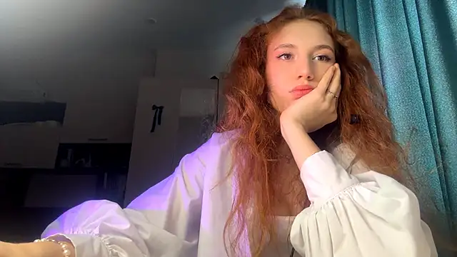 AliceCarrol's cam snapshot