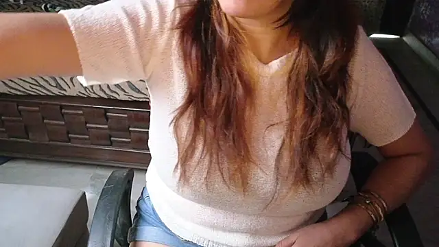 ShylaGill's cam snapshot