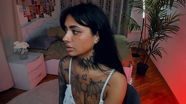 CharimgSabrina live sex cam