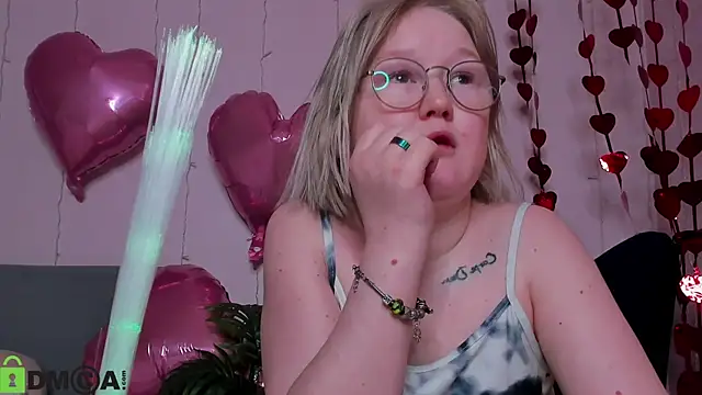 Sara_Robinson live sex cam