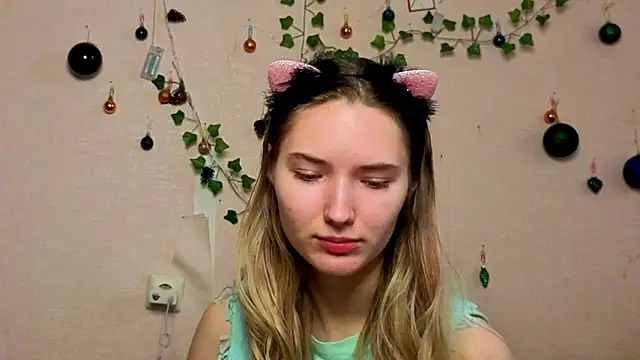 _kikiclark__'s cam snapshot