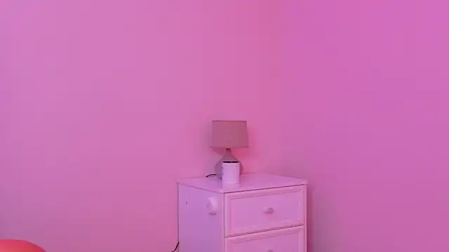 Ivorym00n's cam snapshot