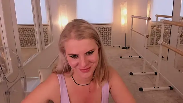 Real_Kindness's cam snapshot