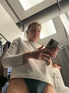 ValenciaShock's cam snapshot