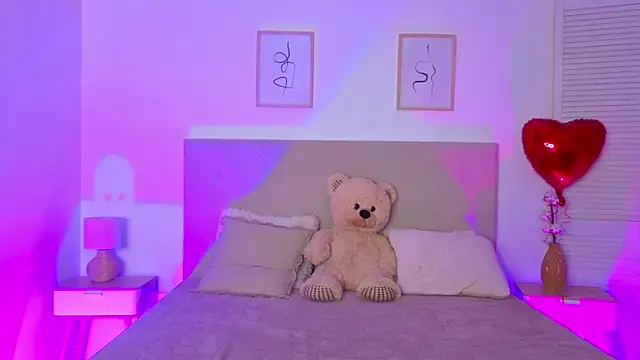 Blush_flowwer's cam snapshot