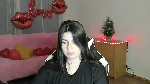 KisaModel's cam snapshot