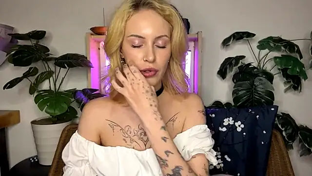 FruitedRiding's cam snapshot