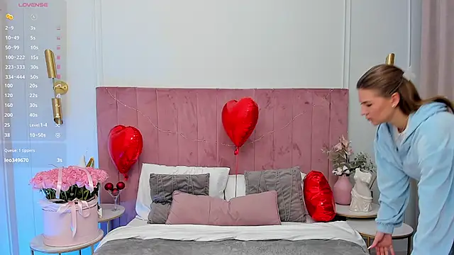 MilaVoxx's cam snapshot