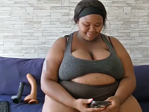 BustyBmw's cam snapshot