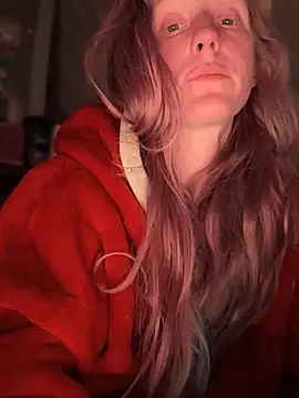 GoldenFlameGoddess live sex cam