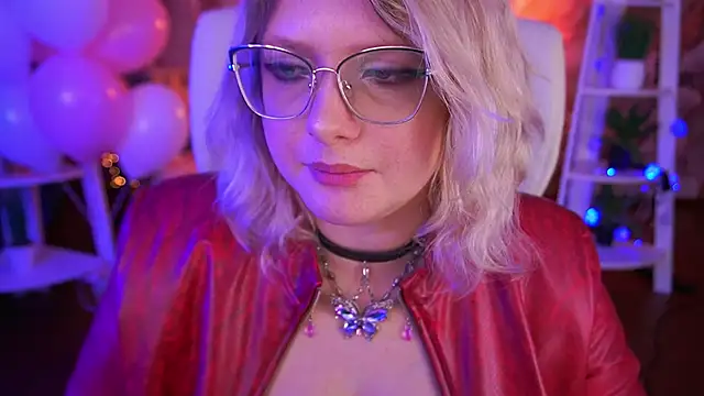 CoolTatis live sex cam