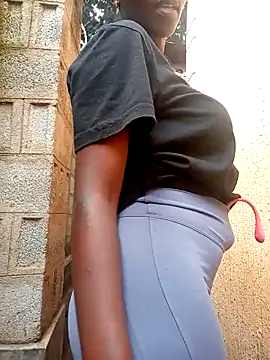 Swirly_blac live sex cam