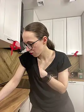 MartiniiSelenna live sex cam