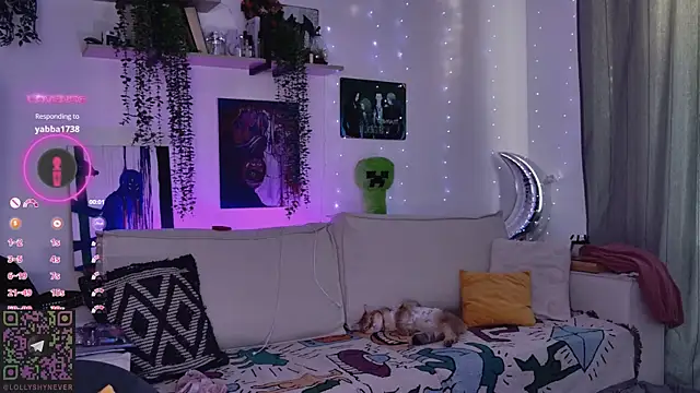 Lollyshy live sex cam