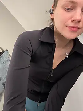 ValenciaShock live sex cam