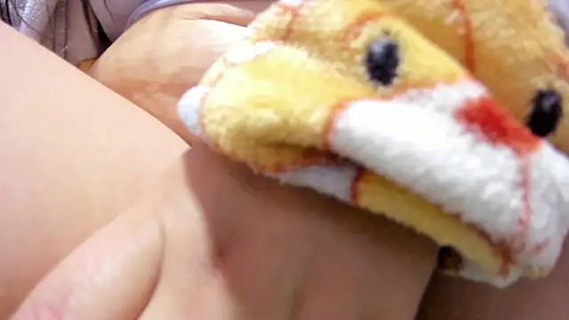 monick_hot's cam snapshot