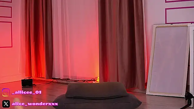 VanessaSimon's cam snapshot