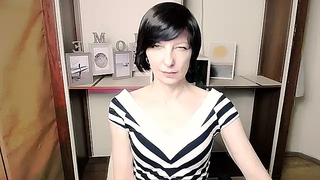 _AngeliaFlow_ live sex cam