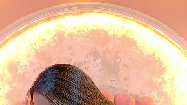 MiaLaurents live sex cam