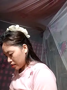 Alice-567's cam snapshot