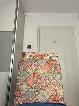 snow_flakee live sex cam