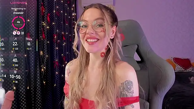 Marta_May_ live sex cam