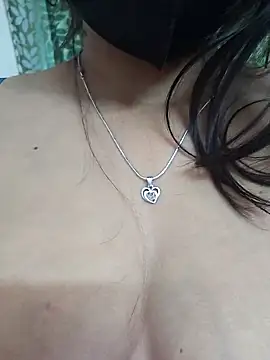Sexy-shubhi live sex cam
