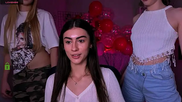 nekky_mouse live sex cam