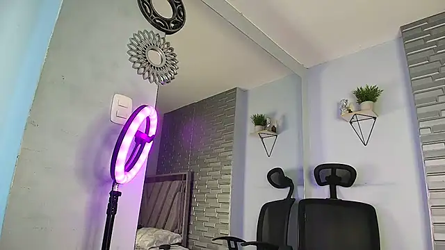 ARON_TAYLER01 live sex cam