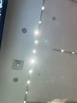 VineraSweet live sex cam