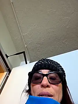 sexy7883 live sex cam