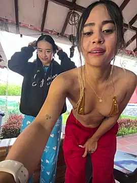 l0lita_emi live sex cam