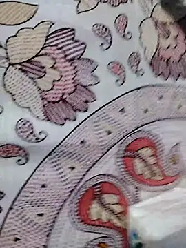 124pakhi's cam snapshot