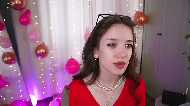 tinyanie's cam snapshot