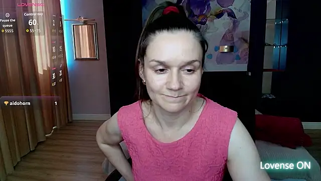 AriaGray's cam snapshot