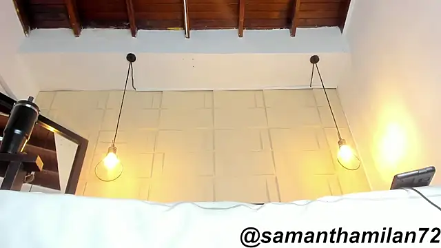 SamanthaMilann live sex cam