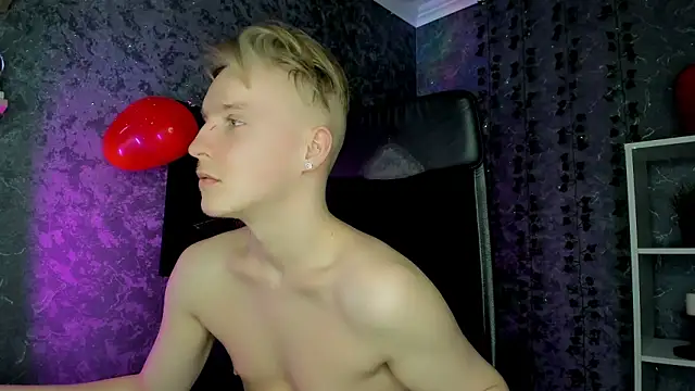 AlexxSweet live sex cam